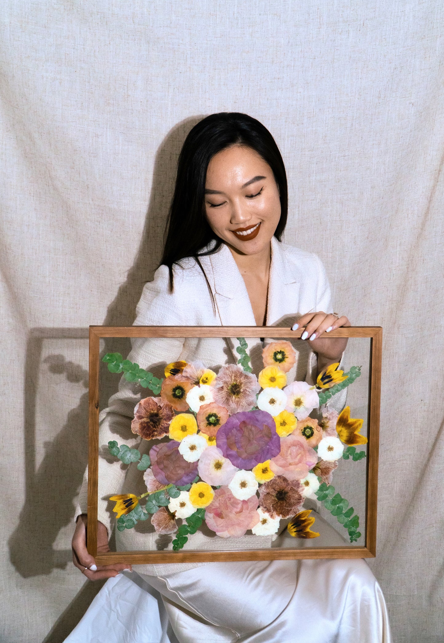 Solid Dark Wood - Custom Bouquet Preservation Wall Art