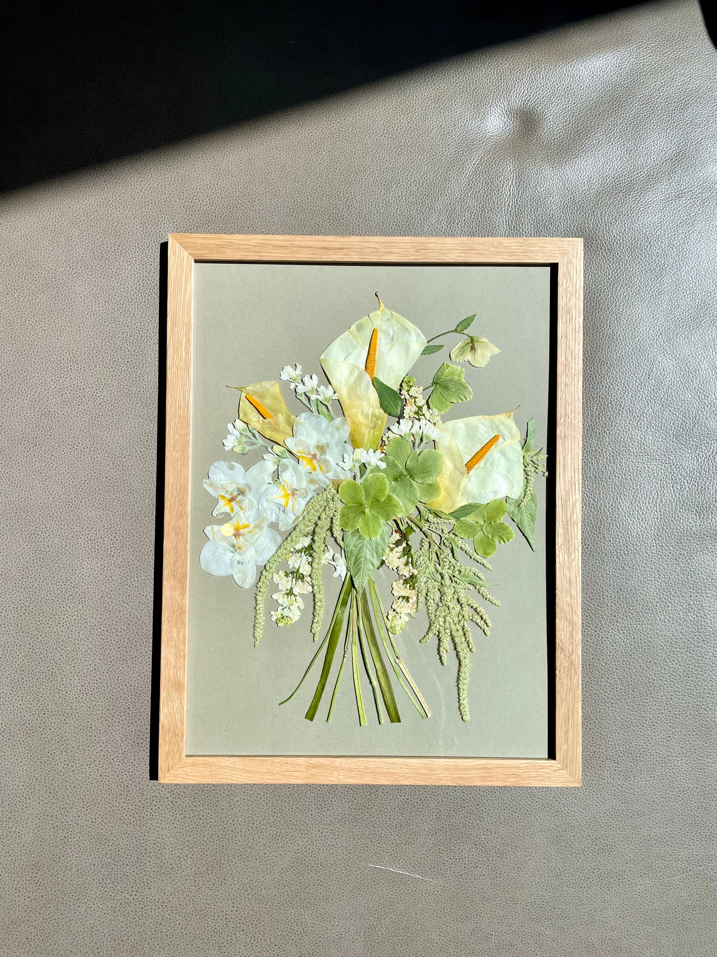 Premium Solid Wood Frame Bouquet Preservation