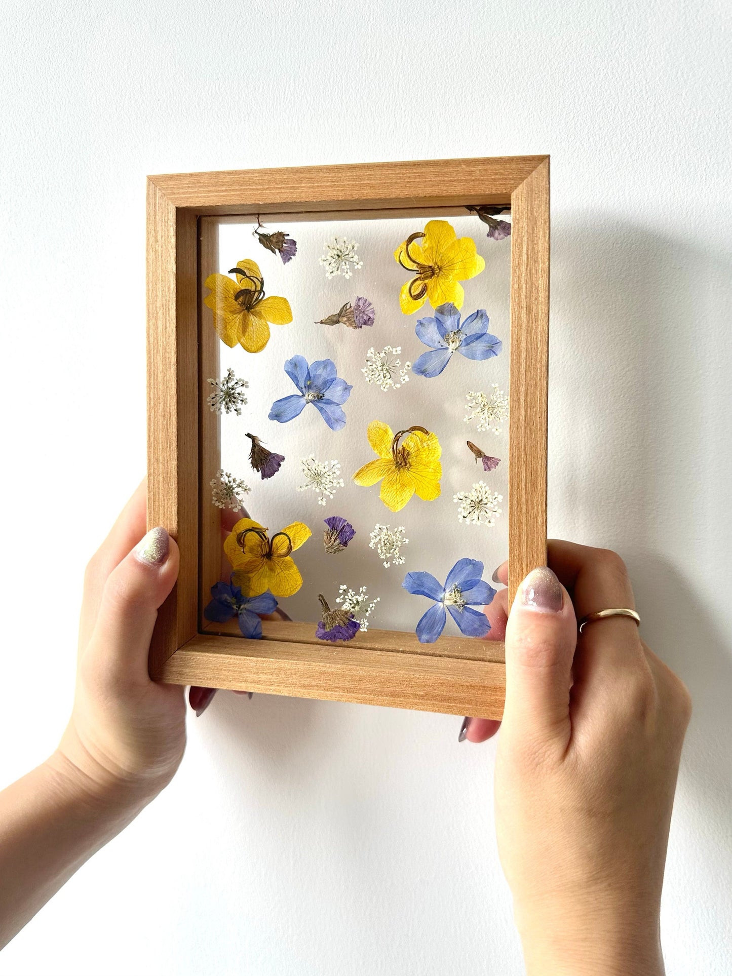 Pre-made Small Wooden Pressed Flower Wall Art