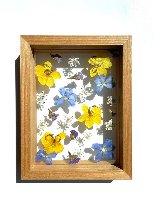 Pre-made Small Wooden Pressed Flower Wall Art